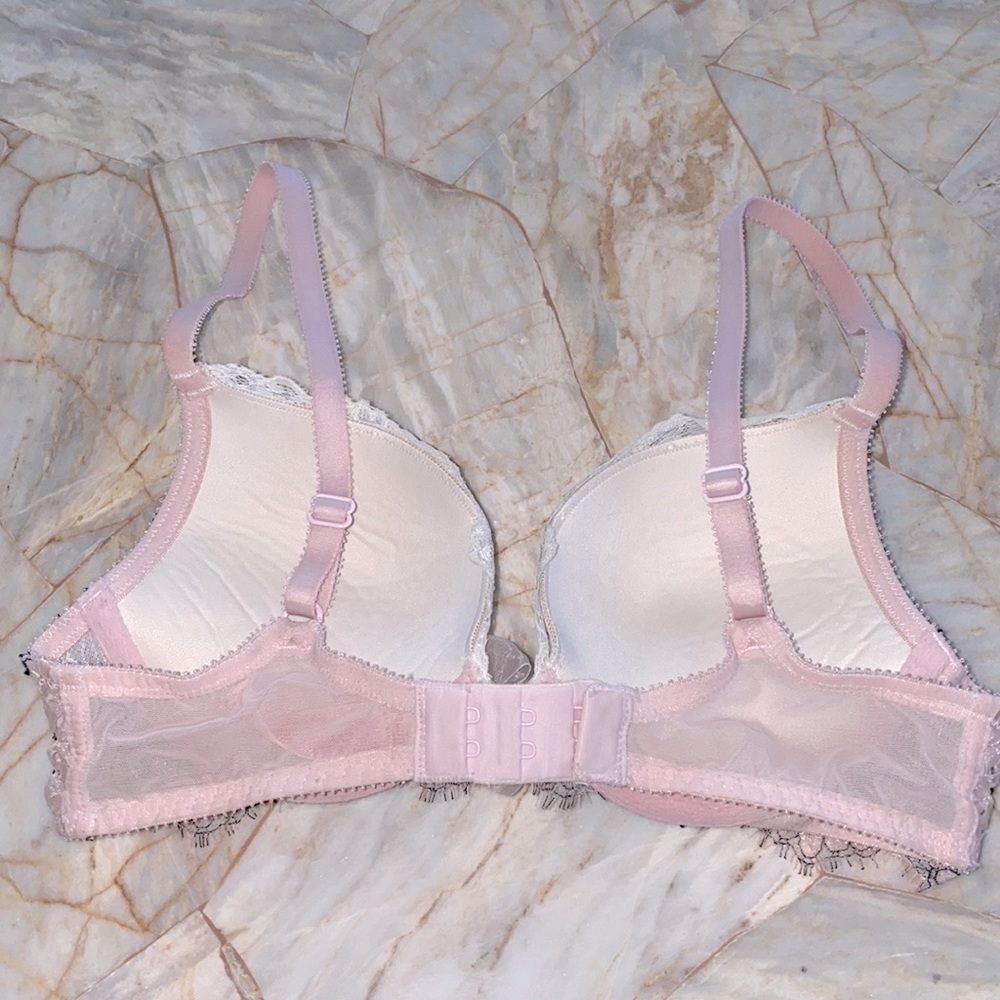 Rare 32B Dream Angels Crystal Bra Pink Crystal Lace Bra - Picture 11 of 13